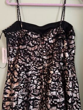 Dressbarn Black Metallic Rose Gold Party Dress, size 16.